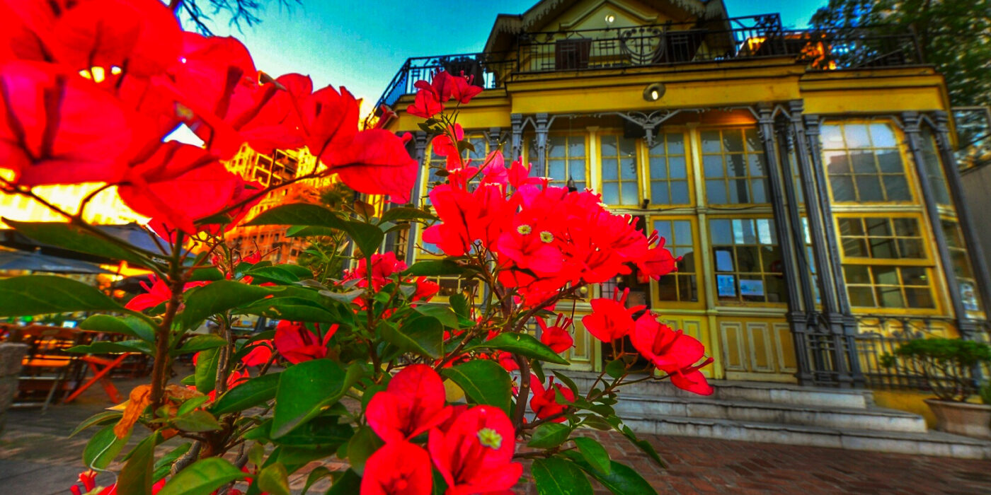 Fachada do Chalé da Praça XV, prédio histórico de 1911 ao lado do Mercado Público, no Centro Histórico de Porto Alegre
